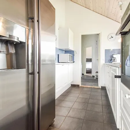 Hébergement de vacances Four-bedroom In Otterup