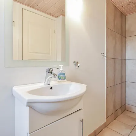 Four-bedroom In Hébergement de vacances